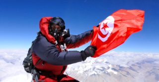 Tahar Manai - La Tunisie désormais représentée sur le "Toit du Monde"